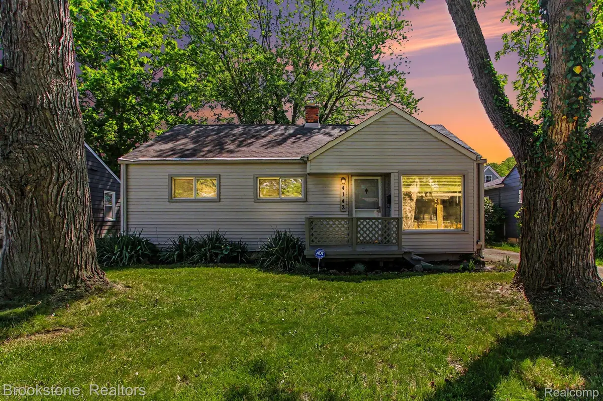4142 Royal Avenue, Berkley, MI 48072 - #1