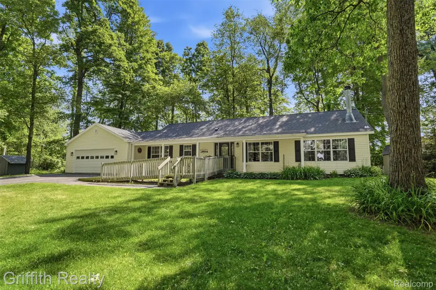 260 Ellsworth Lake Drive, Gregory, MI 48137 - #3