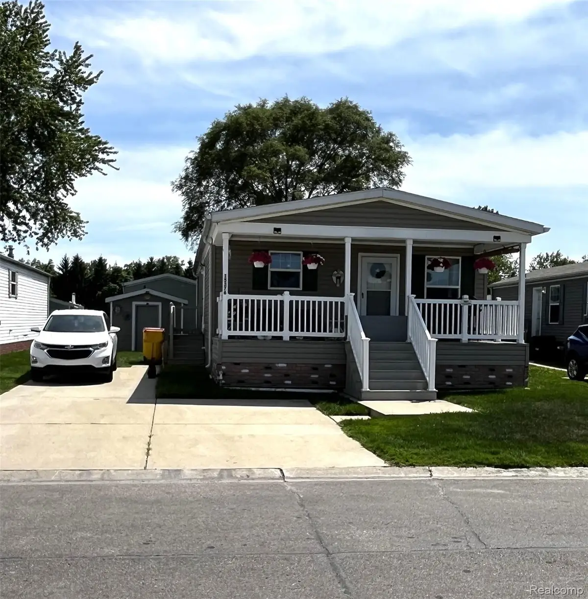 15376 Enchante Drive, Clinton Township, MI 48038 - #1