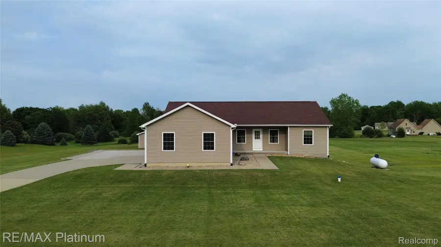 11704 Glen Mary, Byron, MI 48418 - #2
