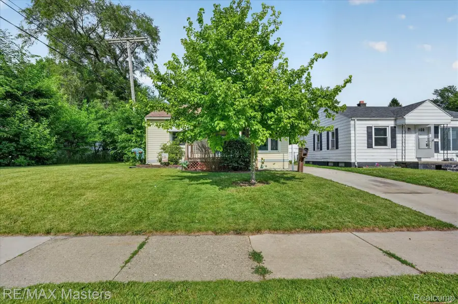 4643 Niagara Street, Wayne, MI 48184 - #2