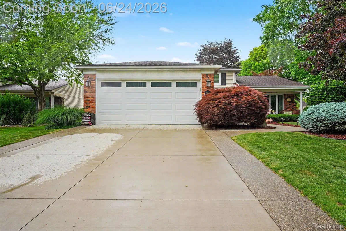 5997 Marble Drive, Troy, MI 48085 - #1