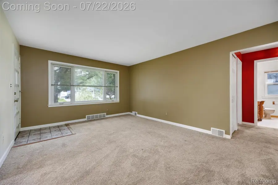 1918 E Lincoln Avenue, Royal Oak, MI 48067 - #3