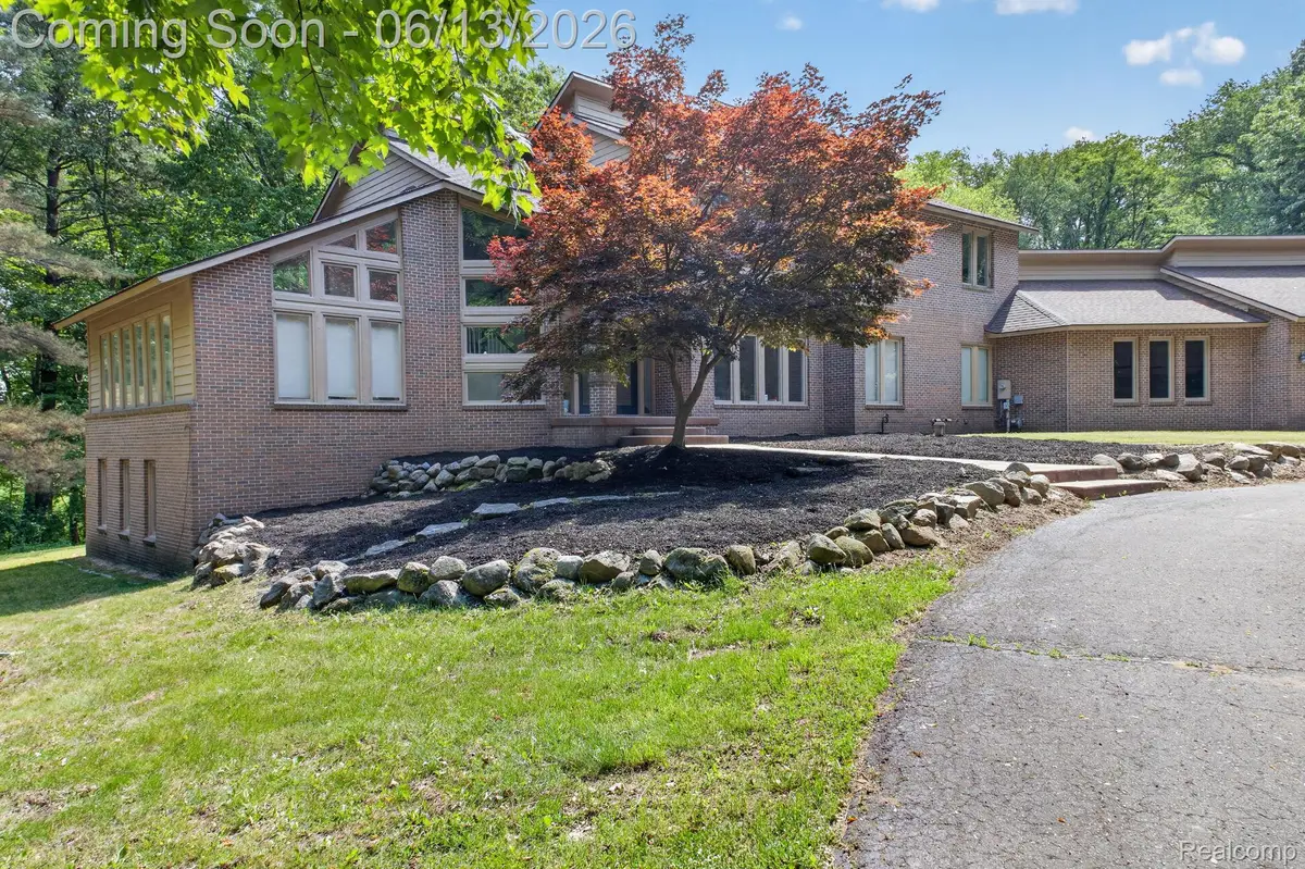 9961 Cross Creek Drive, Green Oak, MI 48178 - #1