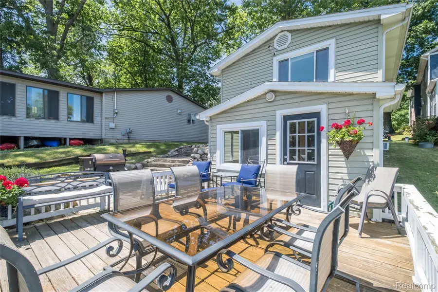 16161.5 Knobhill Drive, Linden, MI 48451 - #2