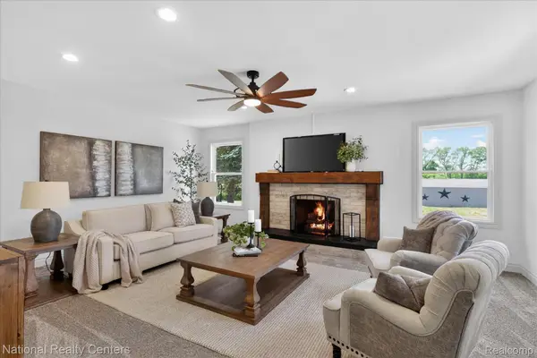 2601 Westwind Drive, Highland, MI 48357