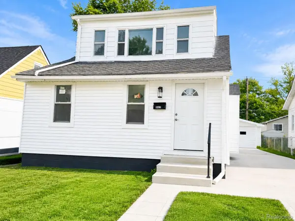 8463 Paige Avenue, Warren, MI 48089