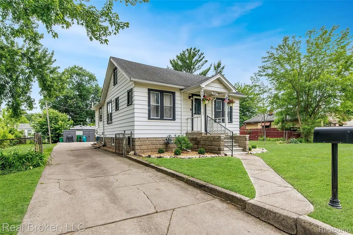29019 Birchlawn Street, Garden City, MI 48135 - #1