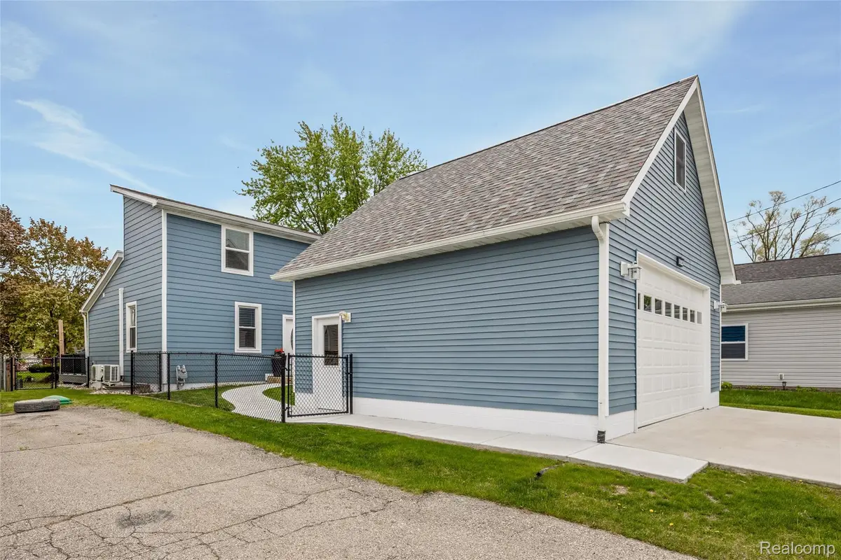 9474 Thames Boulevard, White Lake, MI 48386 - #1