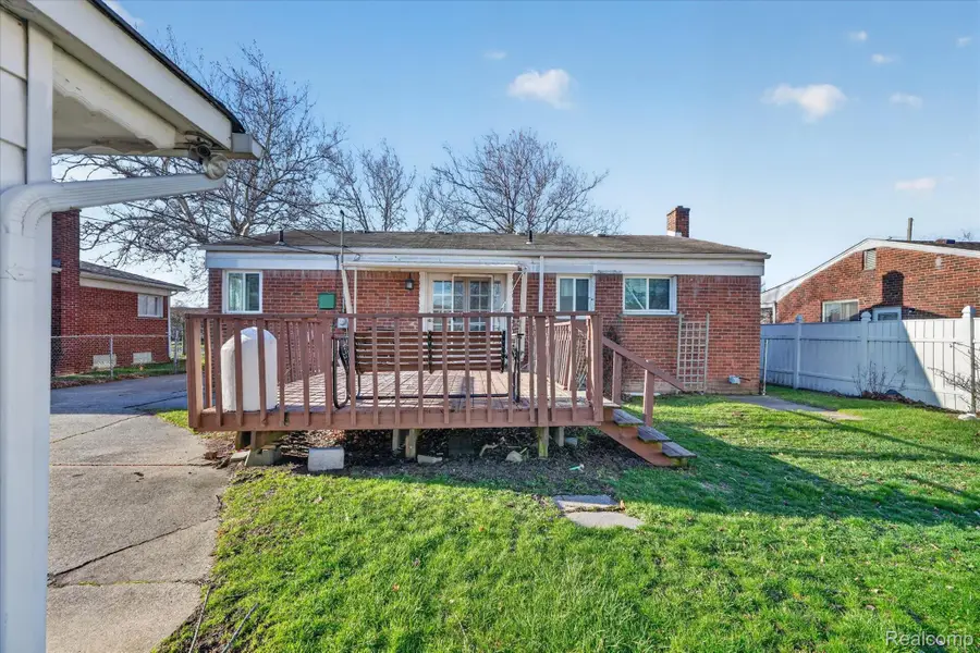 3409 Jarvis Avenue, Warren, MI 48091 - #2