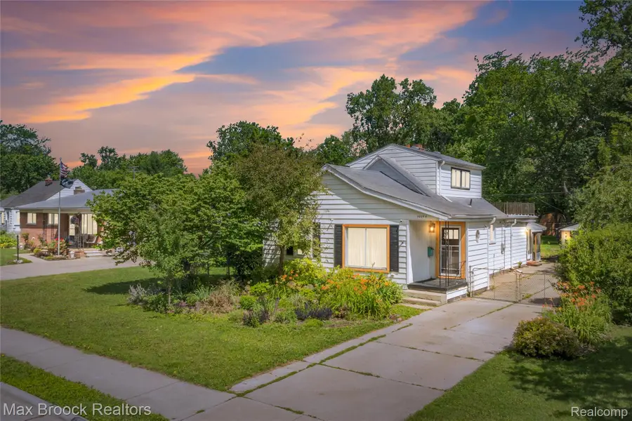 30066 Bock Street, Garden City, MI 48135 - #2