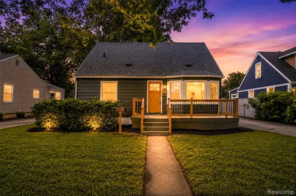 2330 Buckingham Avenue, Berkley, MI 48072