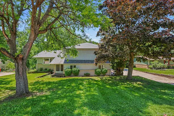 1457 W Avon Road, RochesterHills, MI 48309