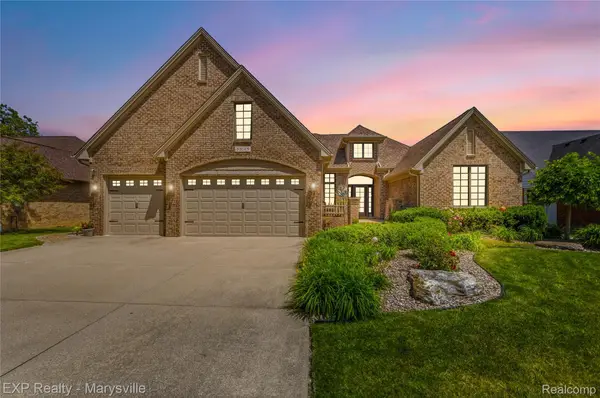 53146 Michael Drive, NewBaltimore, MI 48047