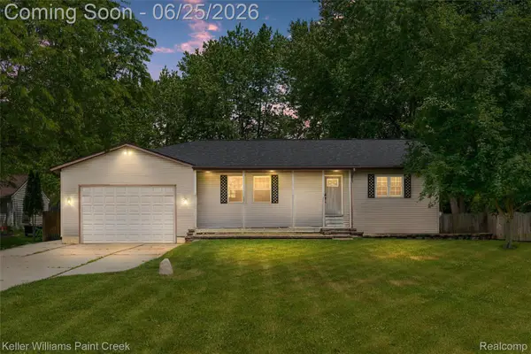 6459 E Potter Road, Davison, MI 48423