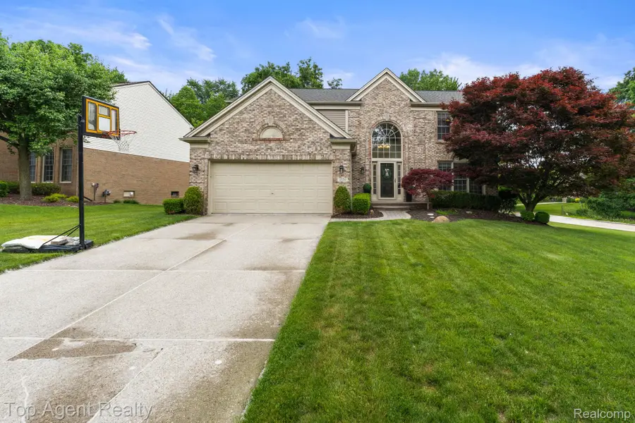 1570 Sugar Maple Way, West Bloomfield, MI 48324 - #3