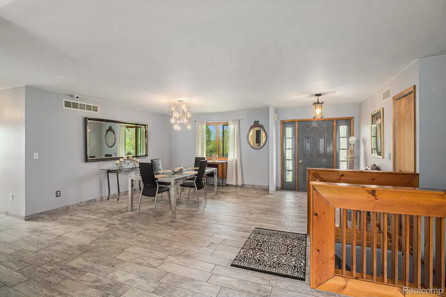 7031 Munsell Road, Howell, MI 48843 - #3