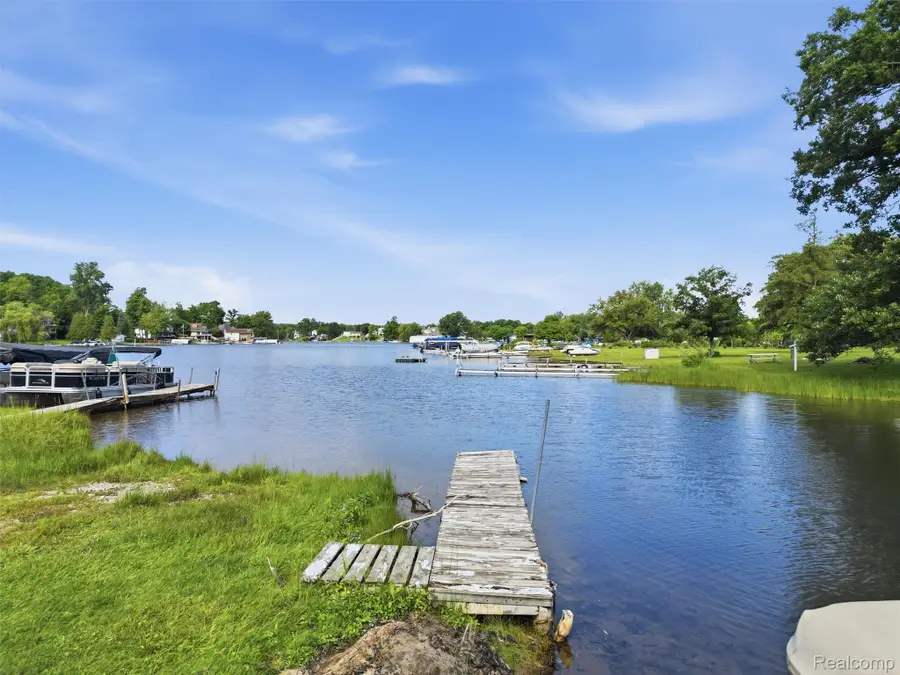 10288 Carmer Road, Fenton, MI 48430 - #3