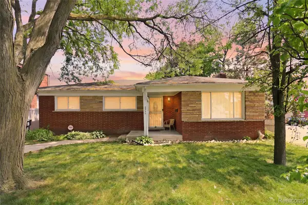 2555 W Boston Boulevard, Detroit, MI 48206
