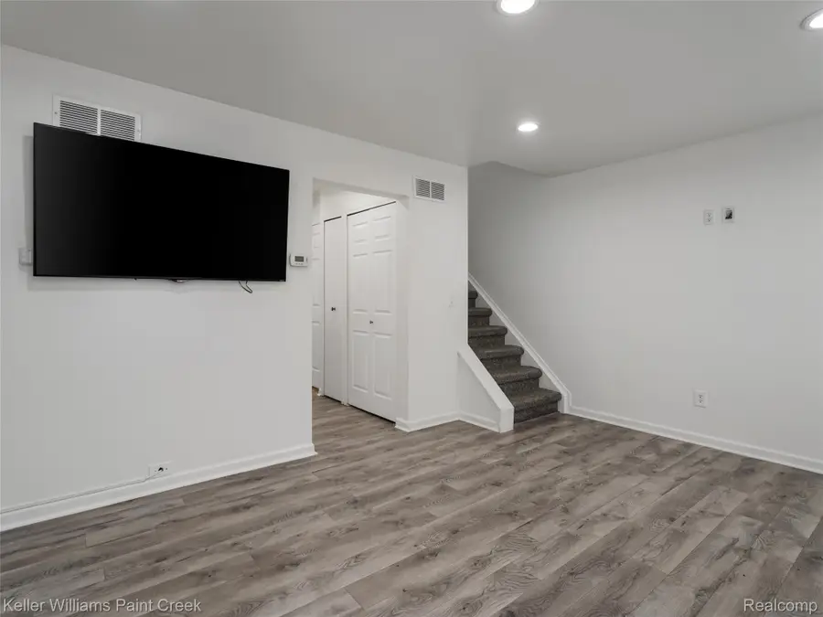 36650 Park Place Drive #51, Sterling Heights, MI 48310 - #3