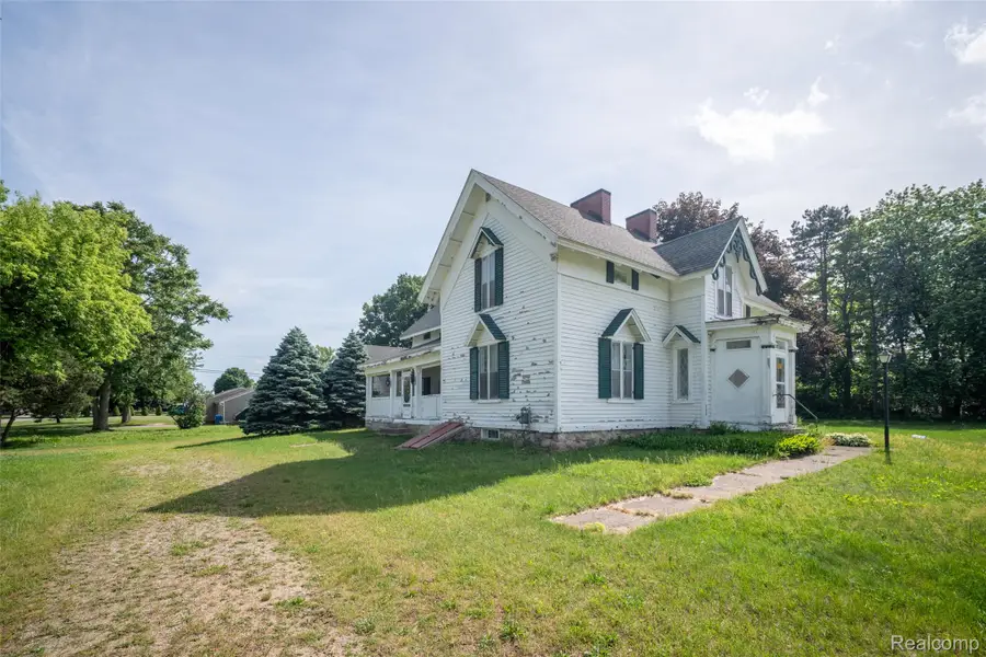 3557 W Walton Boulevard, Waterford, MI 48329 - #3