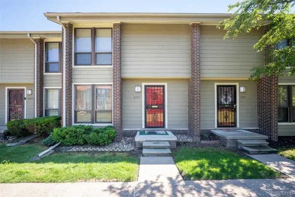 20937 Sherman Avenue, Southfield, MI 48033