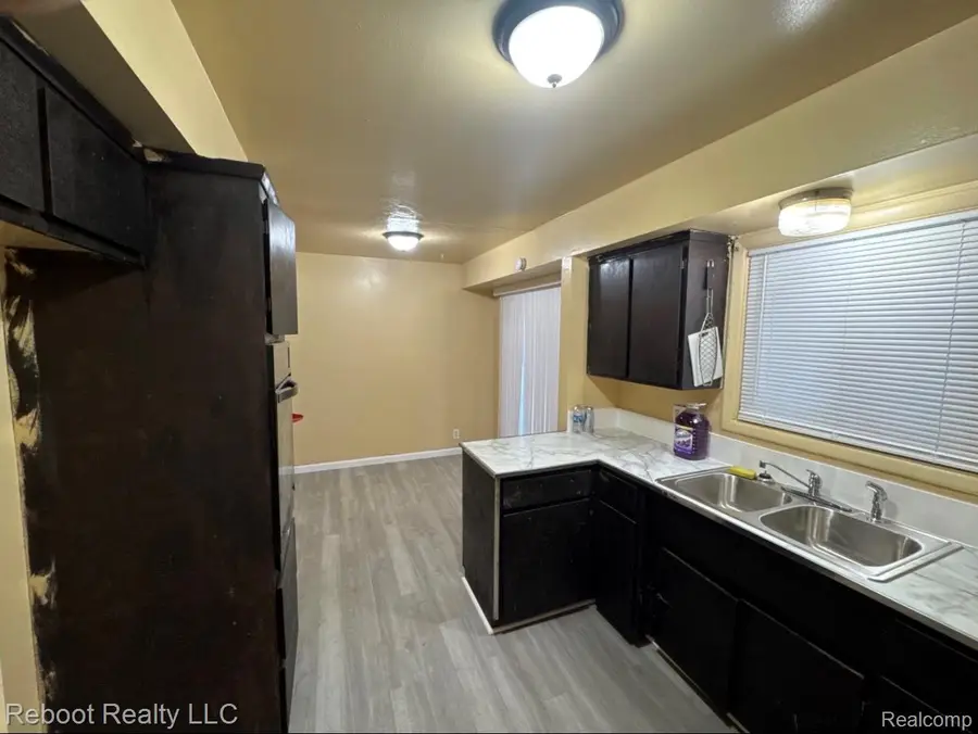 3732 Providence Street, Flint, MI 48503 - #2
