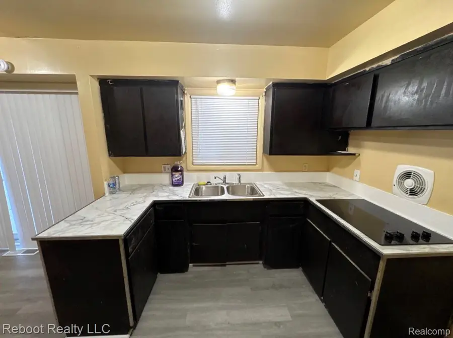3732 Providence Street, Flint, MI 48503 - #3