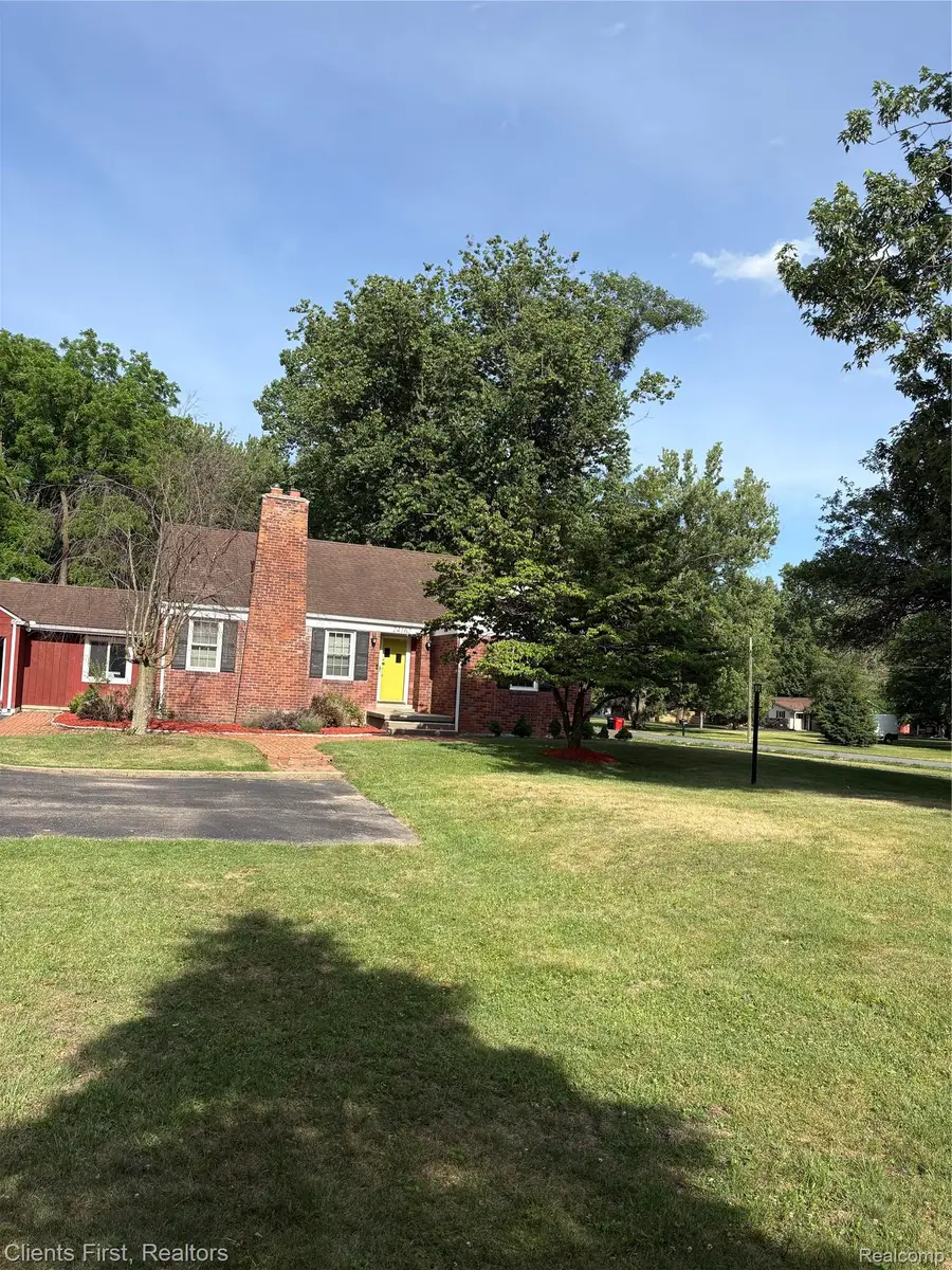 24162 Gleneyrie Drive, Southfield, MI 48033 - #3