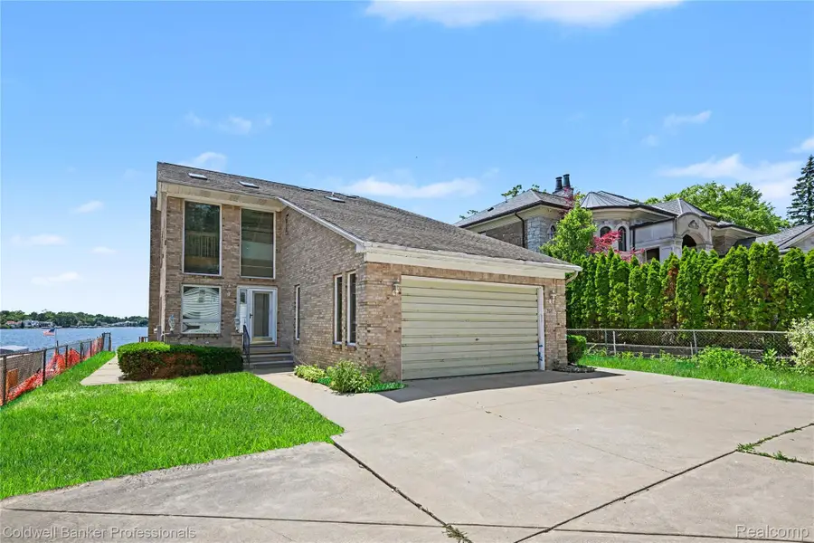7351 Locklin, West Bloomfield, MI 48324 - #2