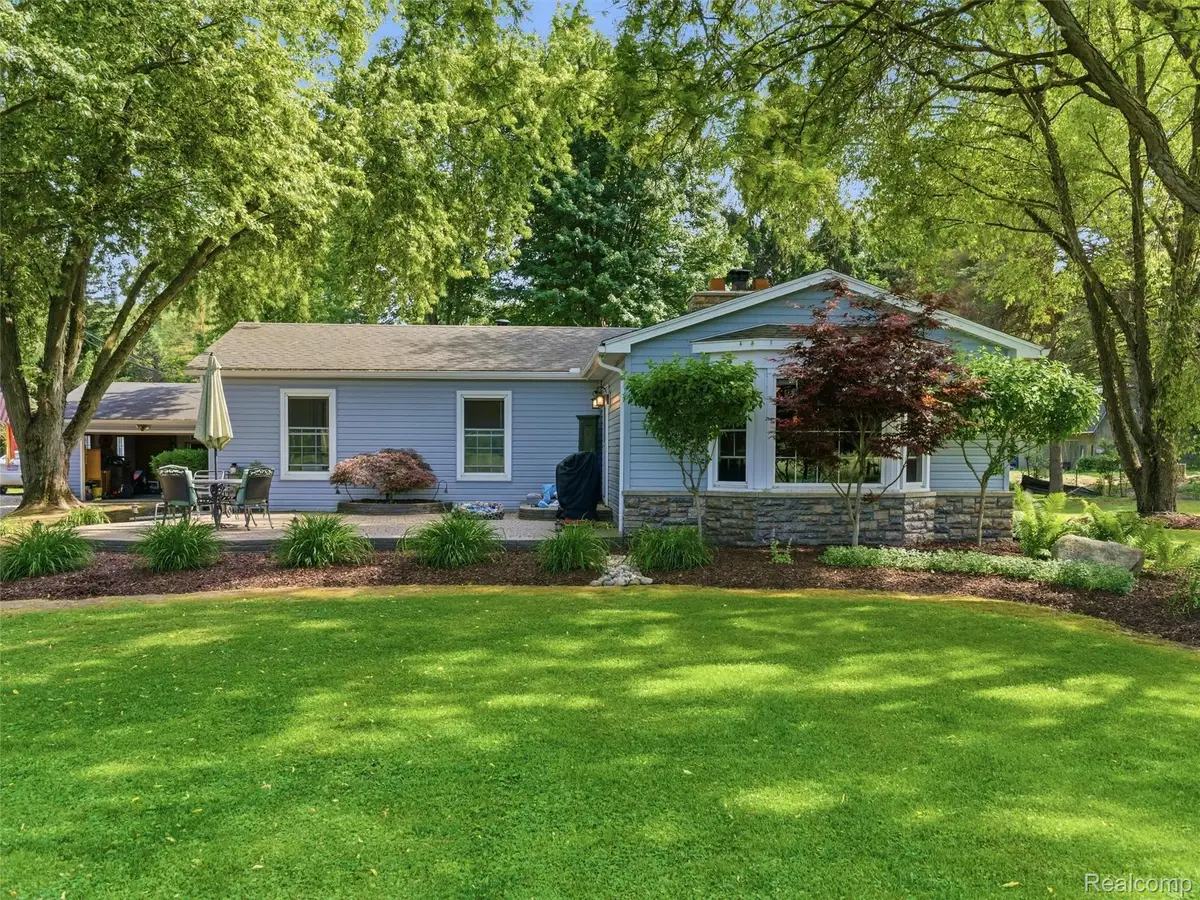 21350 30 Mile Road, Ray, MI 48096 - #1