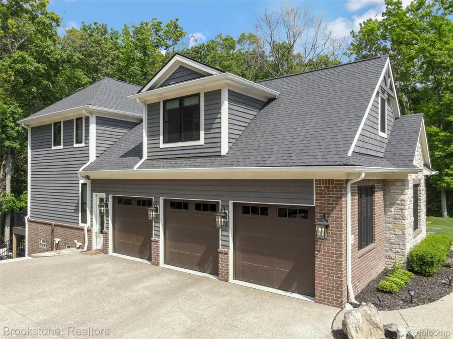 8130 Rosebud Lane, Clarkston, MI 48348 - #2