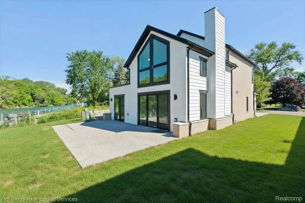 252 Keelson Drive, Detroit, MI 48215 - #1