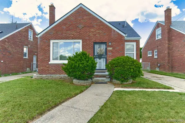 9325 Stahelin Avenue, Detroit, MI 48228
