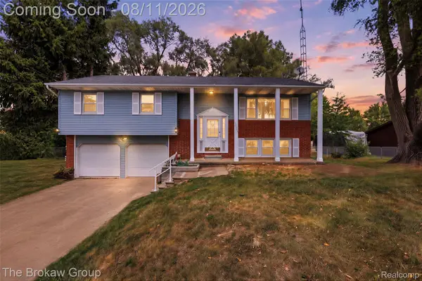 10431 Davison Road, Davison, MI 48423