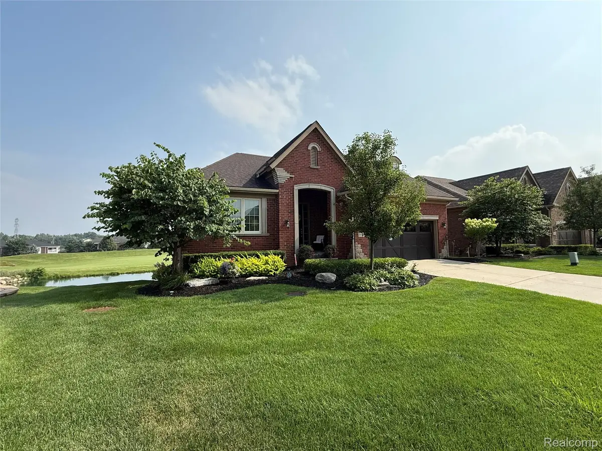 58626 Valley View Drive, Washington, MI 48094 - #1