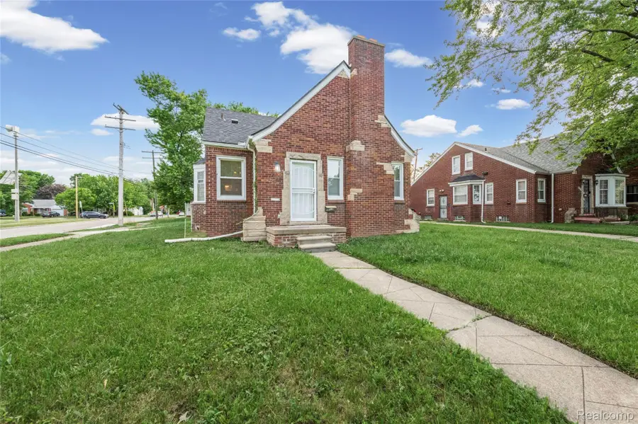 5501 Oldtown Street, Detroit, MI 48224 - #2