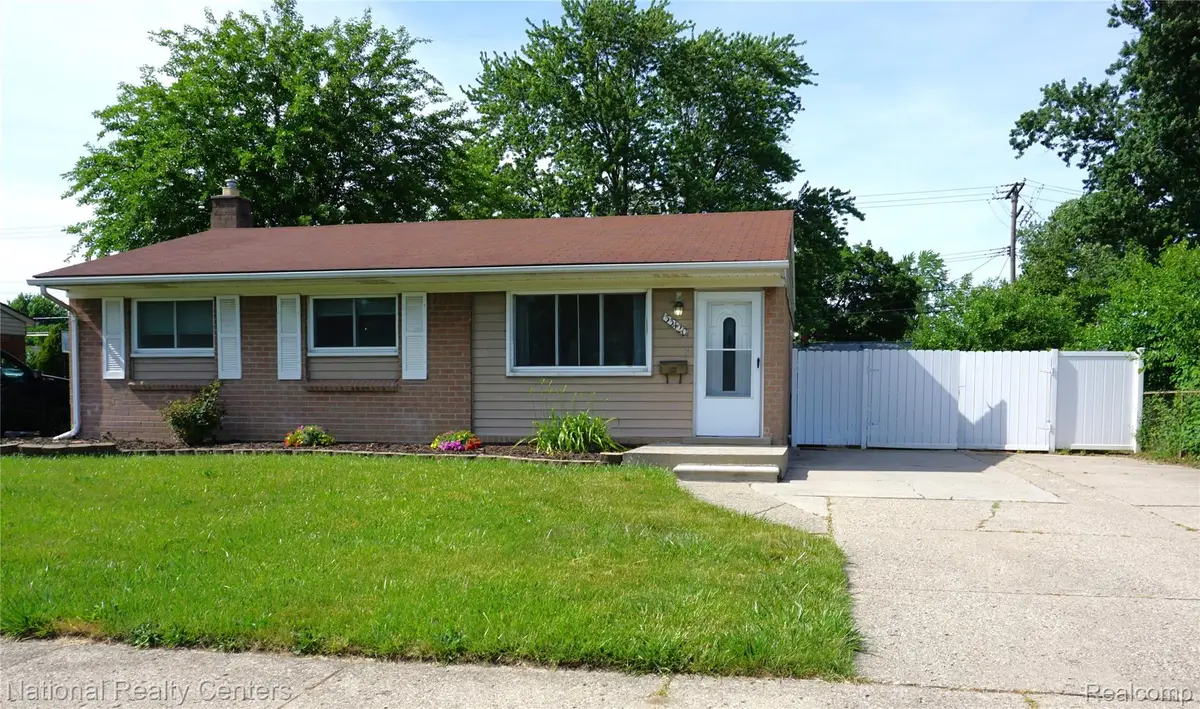 33420 Cherry Hill Road, Garden City, MI 48135 - #1