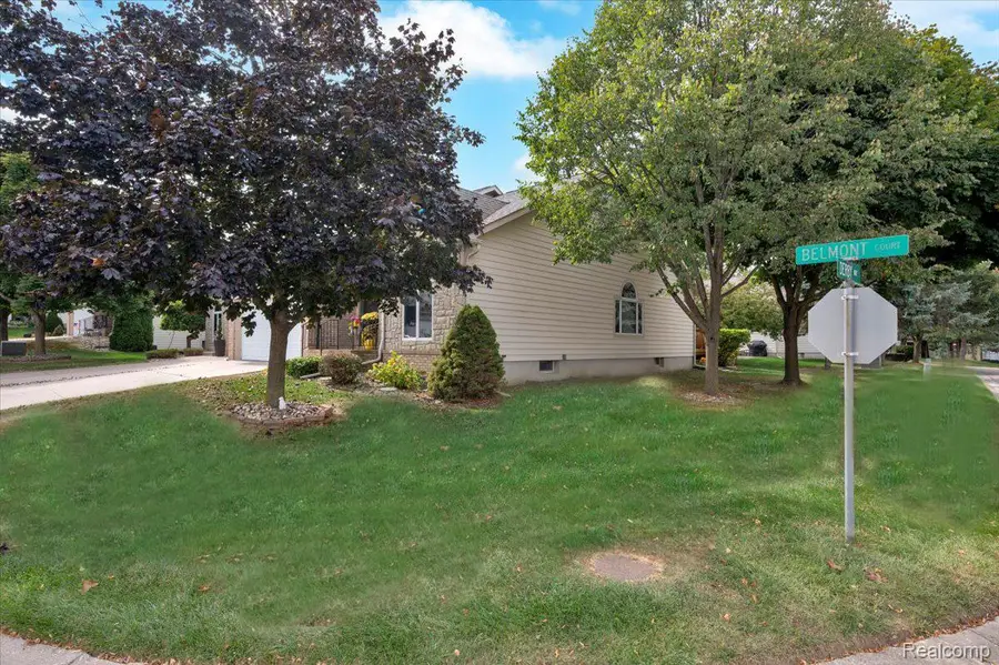 6052 Belmont Court, Grand Blanc, MI 48439 - #3