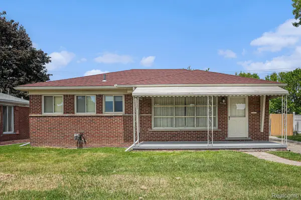 5239 East 13 Mile Road, Warren, MI 48092