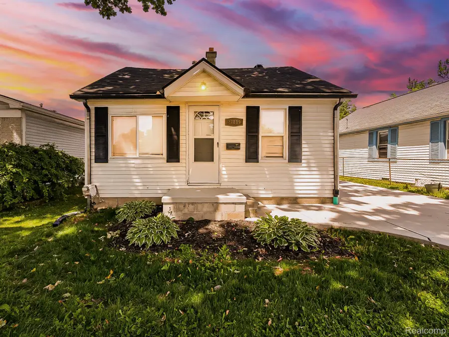 27819 Lasslett Street, Roseville, MI 48066 - #2