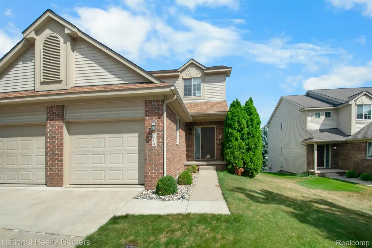7094 Magnolia Lane, Waterford, MI 48327 - #1