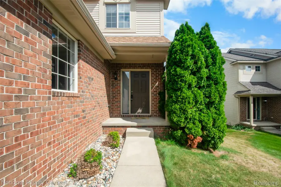 7094 Magnolia Lane, Waterford, MI 48327 - #2