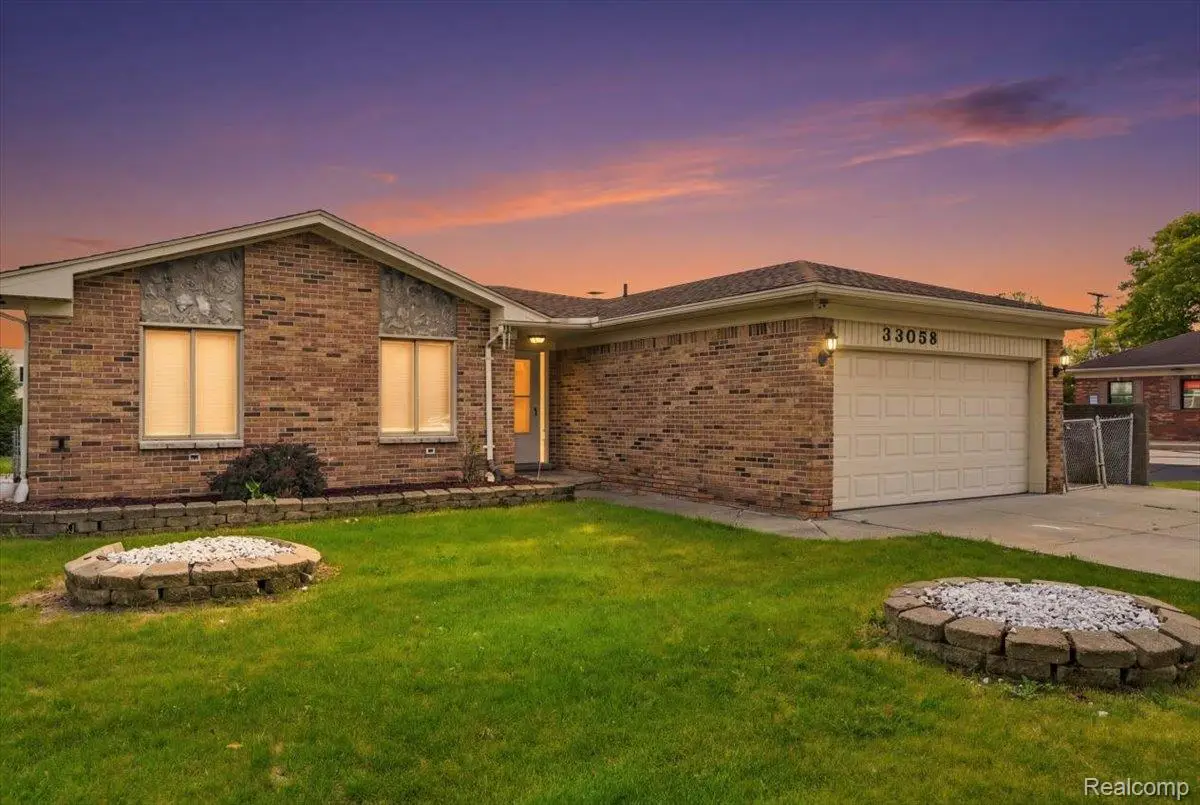 33058 Ione Drive, Sterling Heights, MI 48310 - #1