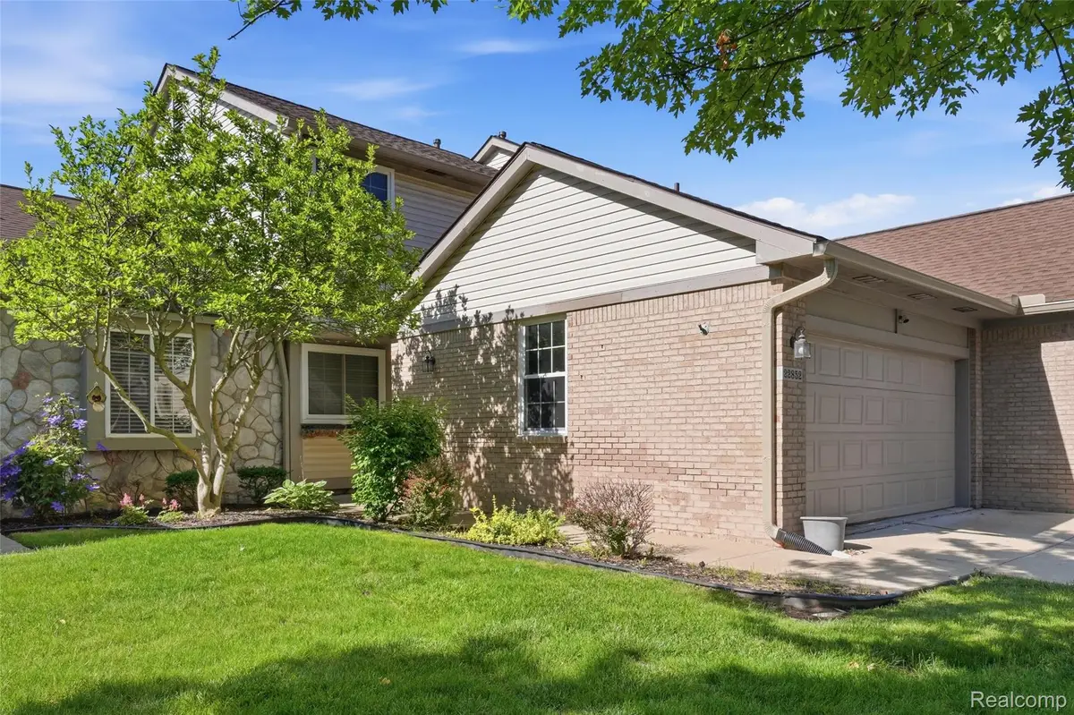 22852 Woodcreek Drive, Taylor, MI 48180 - #1