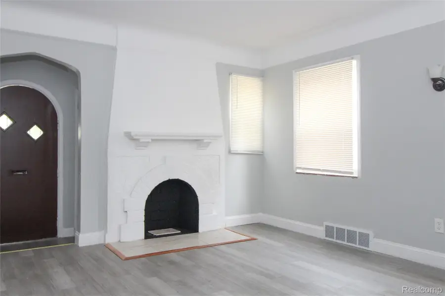 10310 Wayburn Street, Detroit, MI 48224 - #3