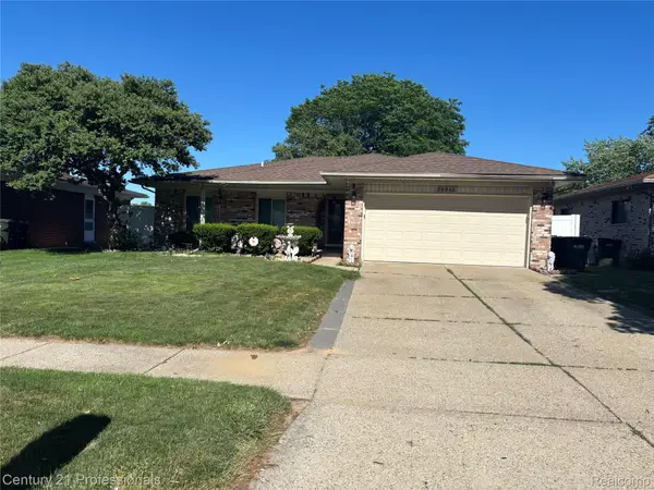 39548 Pinebrook Drive, SterlingHeights, MI 48310