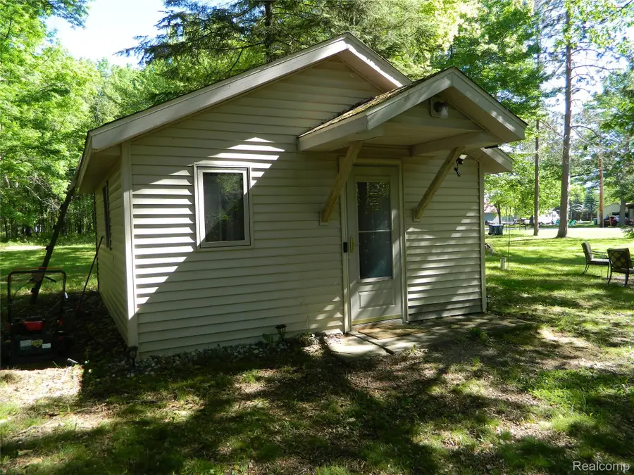 2007 N Markey Road, Markey, MI 48629 - #2