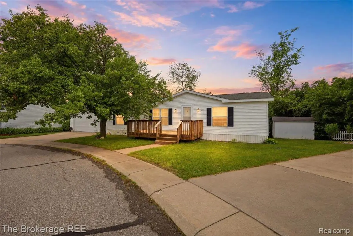 2500 Mann Lot 332 Road, Clarkston, MI 48346 - #1