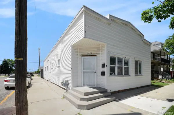 12001 Saint Aubin Street, Hamtramck, MI 48212